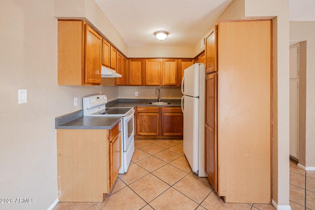922 S ACAPULCO Lane C, Tempe, AZ 85281