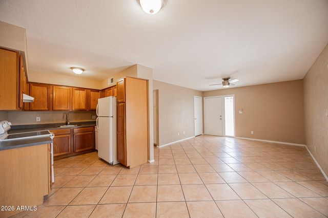 922 S ACAPULCO Lane C, Tempe, AZ 85281