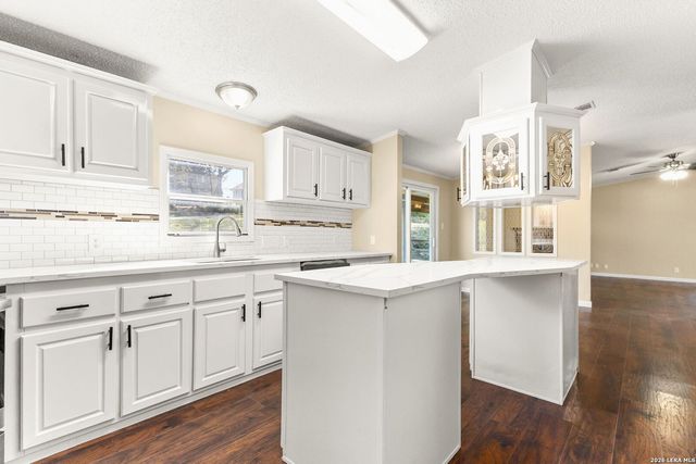 625 & 655 BUCK RUN PASS, Canyon Lake, TX 78133