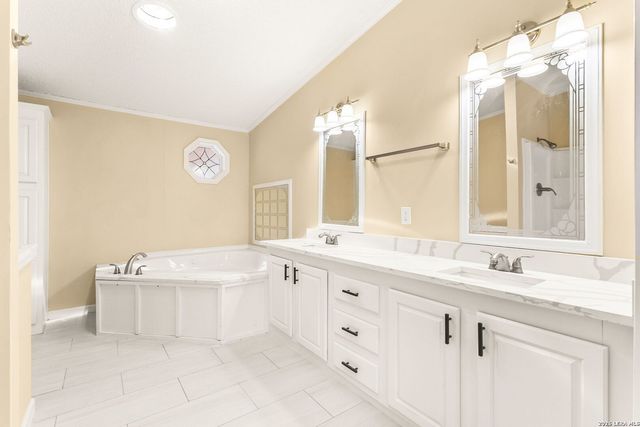 625 & 655 BUCK RUN PASS, Canyon Lake, TX 78133