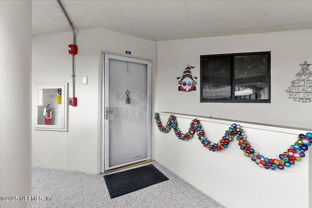 1071 EDGEWOOD Avenue S 401, Jacksonville, FL 32205