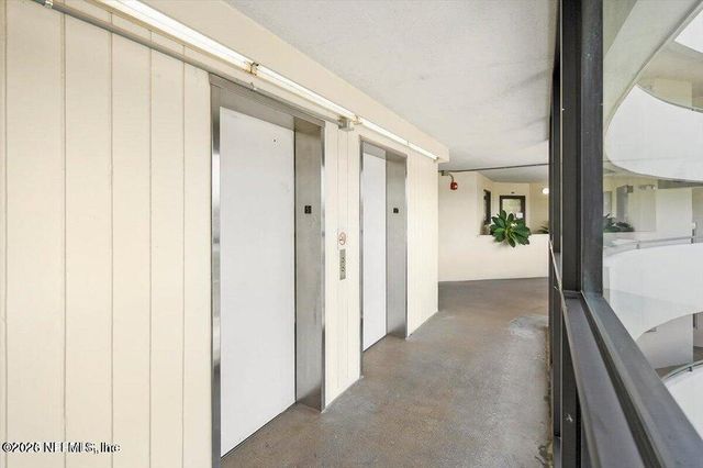 1071 EDGEWOOD Avenue S 401, Jacksonville, FL 32205