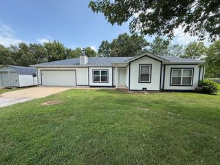 310 Mulling Drive, Highlandville, MO 65669
