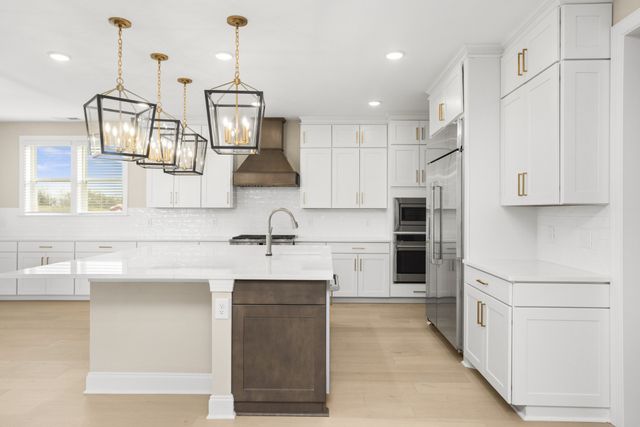 5951 Hunt Valley Drive, Spring Hill, TN 37174