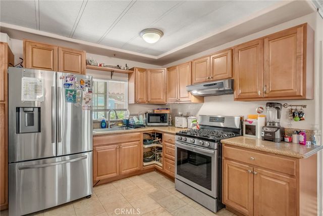 307 Duchess, Santa Ana, CA 92704