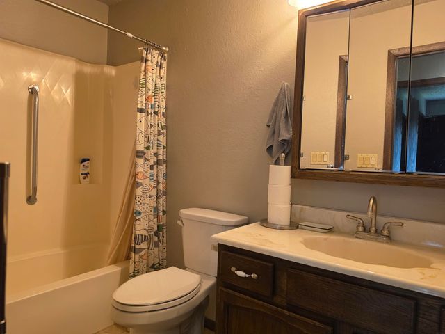 141 Heather Avenue, Evansdale, IA 50707