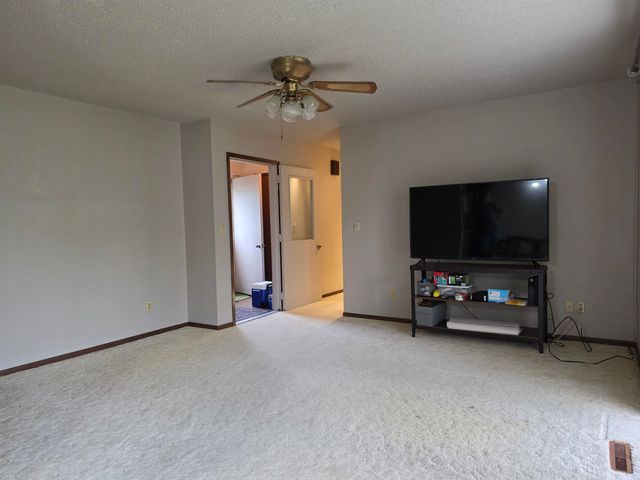 141 Heather Avenue, Evansdale, IA 50707