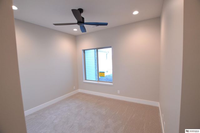 5001 Donnette Drive, Lincoln, NE 68514