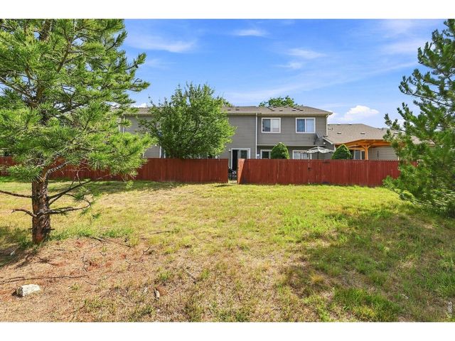 1684 Oak Creek Dr, Loveland, CO 80538