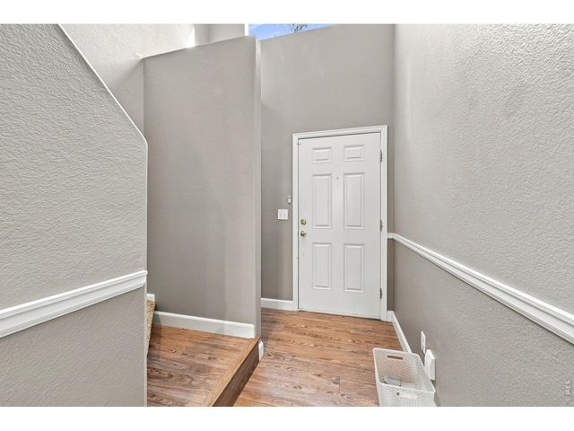 1684 Oak Creek Dr, Loveland, CO 80538