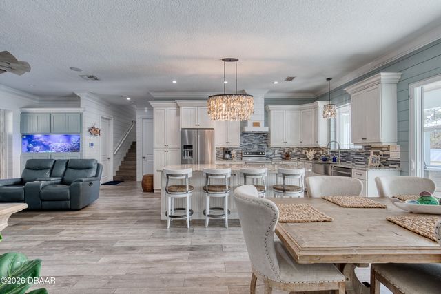 108 Pine Tree Drive, Ormond Beach, FL 32174