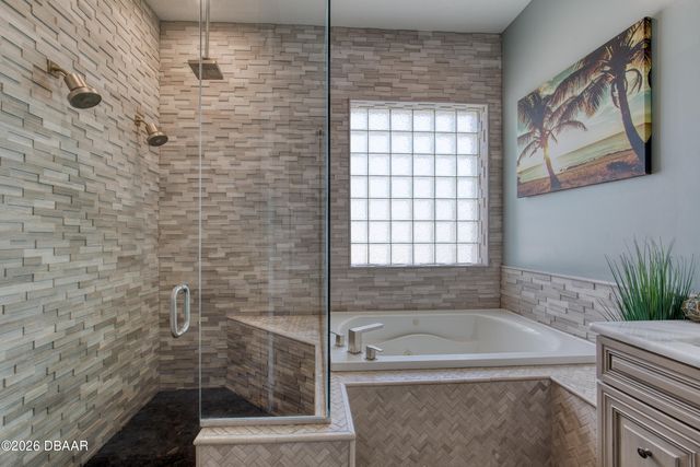 108 Pine Tree Drive, Ormond Beach, FL 32174