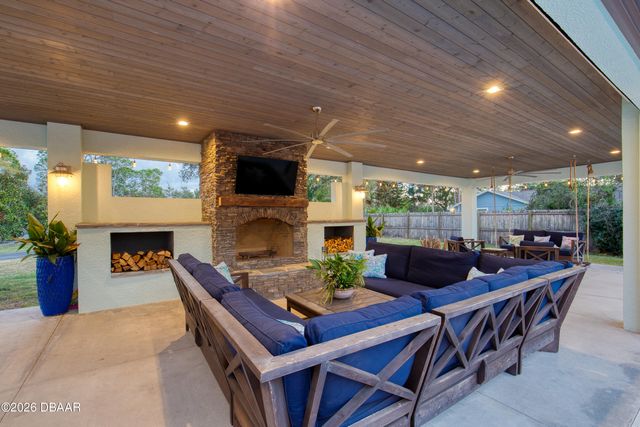 108 Pine Tree Drive, Ormond Beach, FL 32174