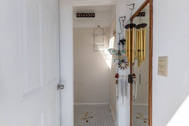 26 Washington Dr, Wareham, MA 02571