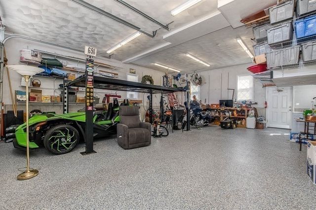 26 Washington Dr, Wareham, MA 02571