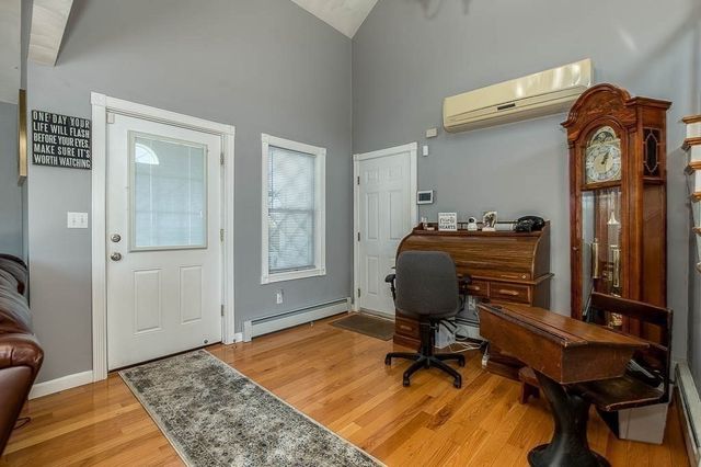 26 Washington Dr, Wareham, MA 02571