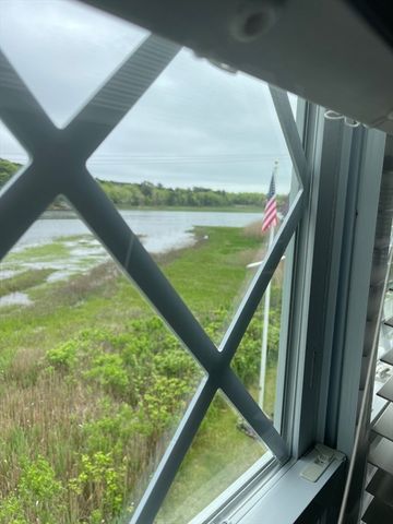 26 Washington Dr, Wareham, MA 02571