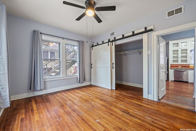 1532 W Huisache Ave, San Antonio, TX 78201