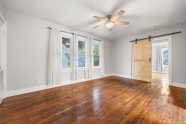 1532 W Huisache Ave, San Antonio, TX 78201