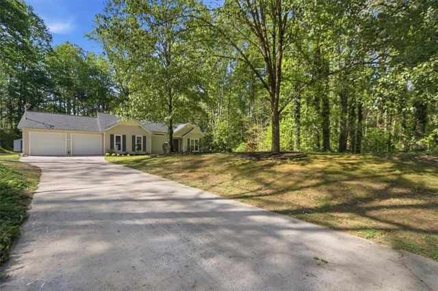 8068 Whitney Court, Canton, GA 30115