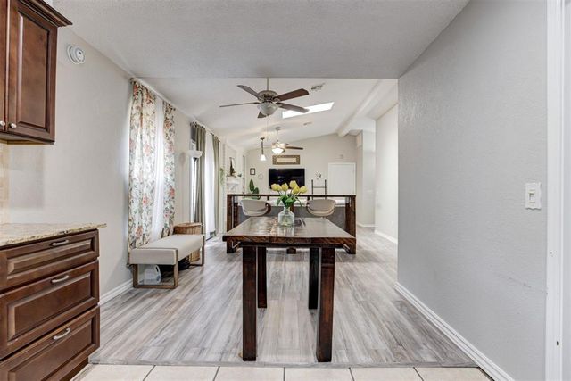 957 W Tesio Way, Mustang, OK 73064