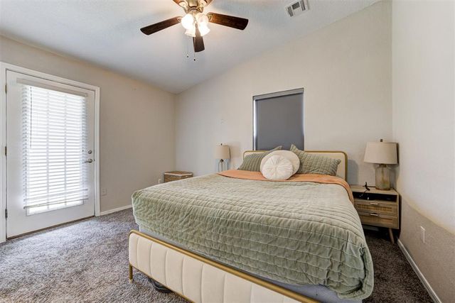 957 W Tesio Way, Mustang, OK 73064