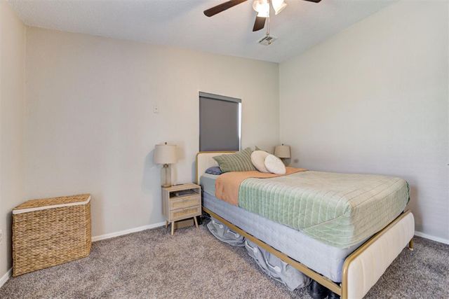 957 W Tesio Way, Mustang, OK 73064