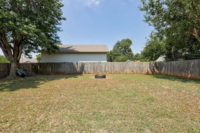 957 W Tesio Way, Mustang, OK 73064