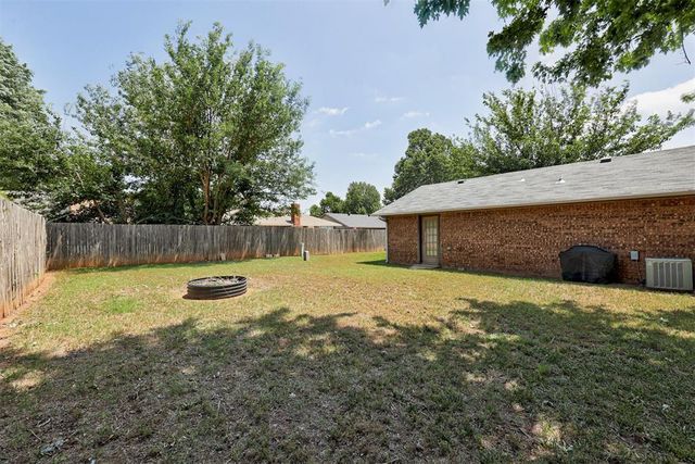 957 W Tesio Way, Mustang, OK 73064