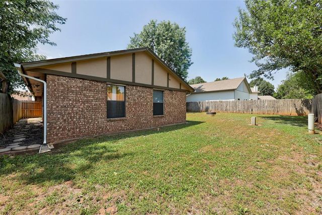 957 W Tesio Way, Mustang, OK 73064