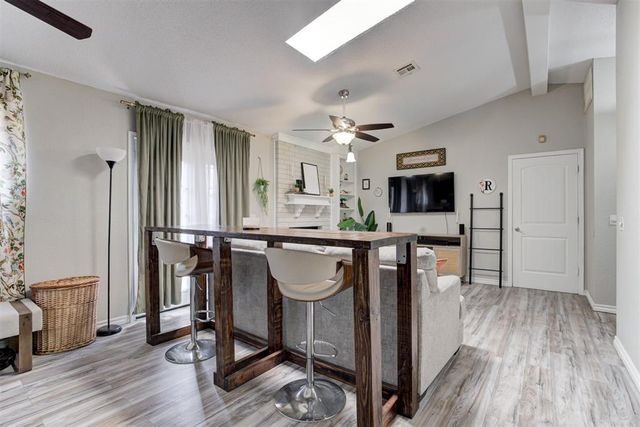 957 W Tesio Way, Mustang, OK 73064