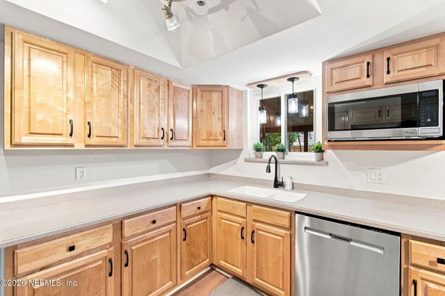 5245 TREE WAY Lane S, Jacksonville, FL 32258