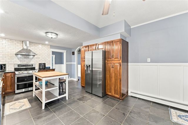 519 prospect Street, Woonsocket, RI 02895