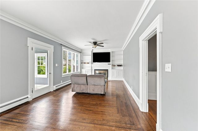 519 prospect Street, Woonsocket, RI 02895