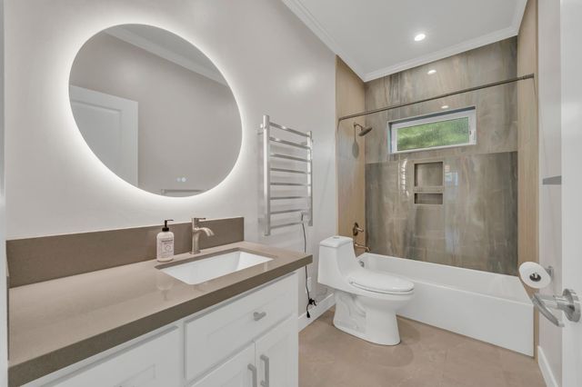 3025 7th Ave, Sacramento, CA 95817
