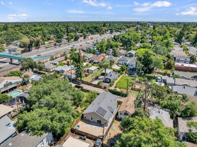 3025 7th Ave, Sacramento, CA 95817