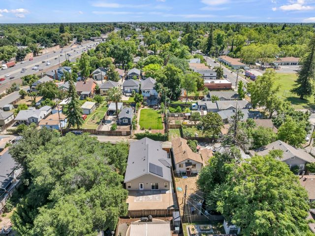 3025 7th Ave, Sacramento, CA 95817