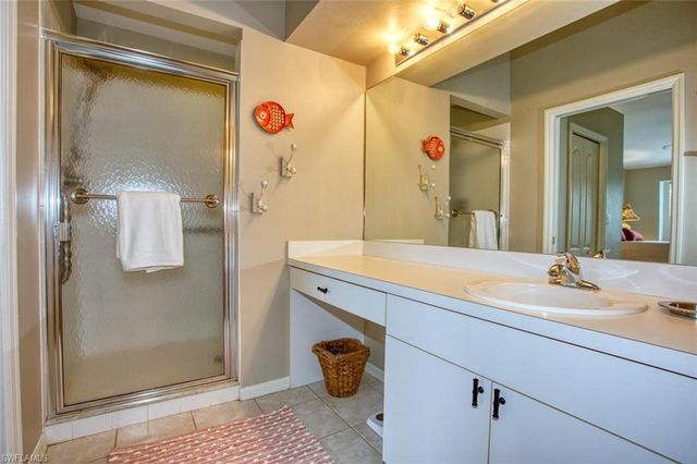 8083 Queen Palm LN 425, Fort Myers, FL 33966