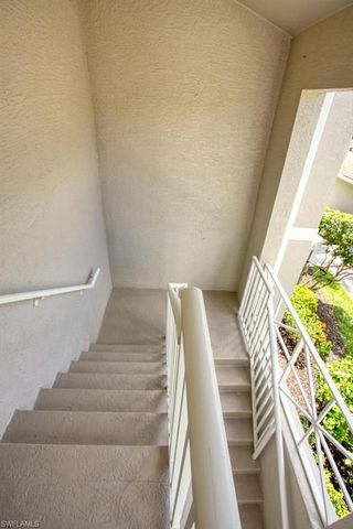 8083 Queen Palm LN 425, Fort Myers, FL 33966