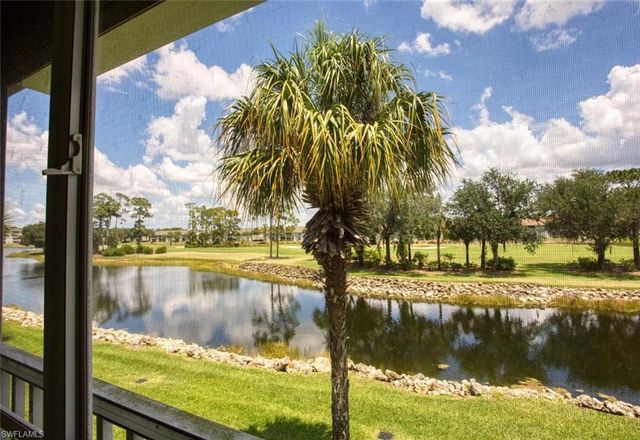 8083 Queen Palm LN 425, Fort Myers, FL 33966
