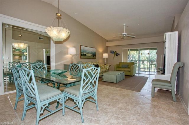 8083 Queen Palm LN 425, Fort Myers, FL 33966