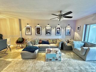 3800 Hillcrest Drive 315, Hollywood, FL 33021