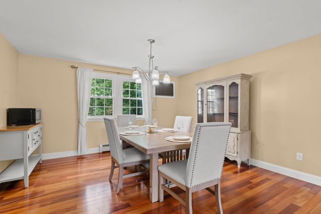 56 Sycamore Rd, Methuen, MA 01844