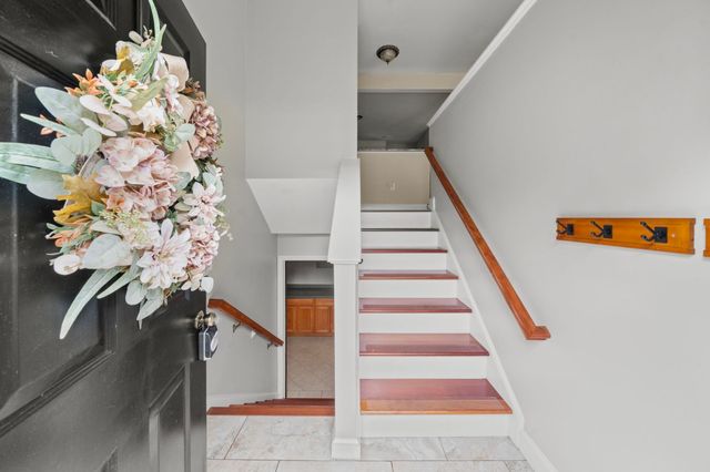 56 Sycamore Rd, Methuen, MA 01844
