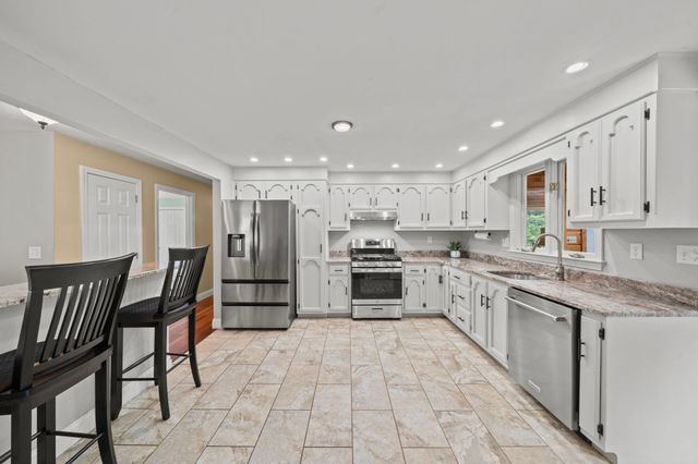 56 Sycamore Rd, Methuen, MA 01844