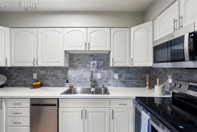 1708 Sawyer Way 268, Colorado Springs, CO 80915