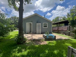 1216 Bruce Street, Bryan, TX 77803
