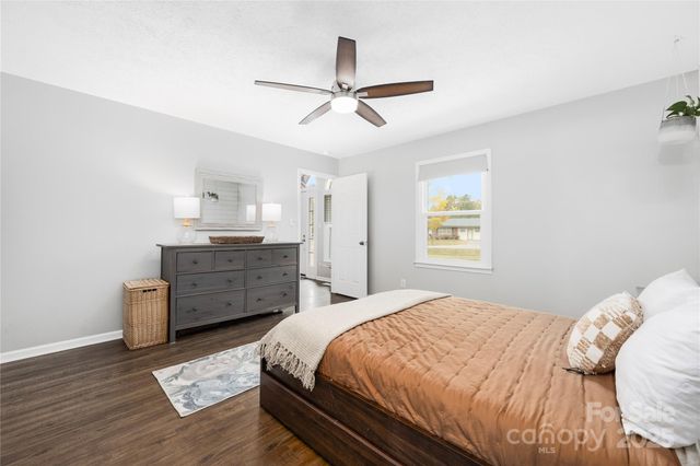 117 Clodfelter Road, Mooresville, NC 28115