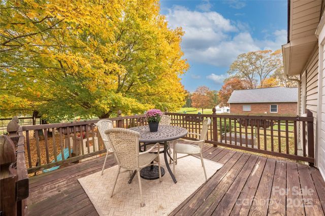 117 Clodfelter Road, Mooresville, NC 28115