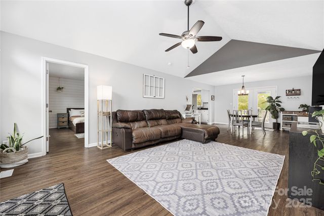 117 Clodfelter Road, Mooresville, NC 28115